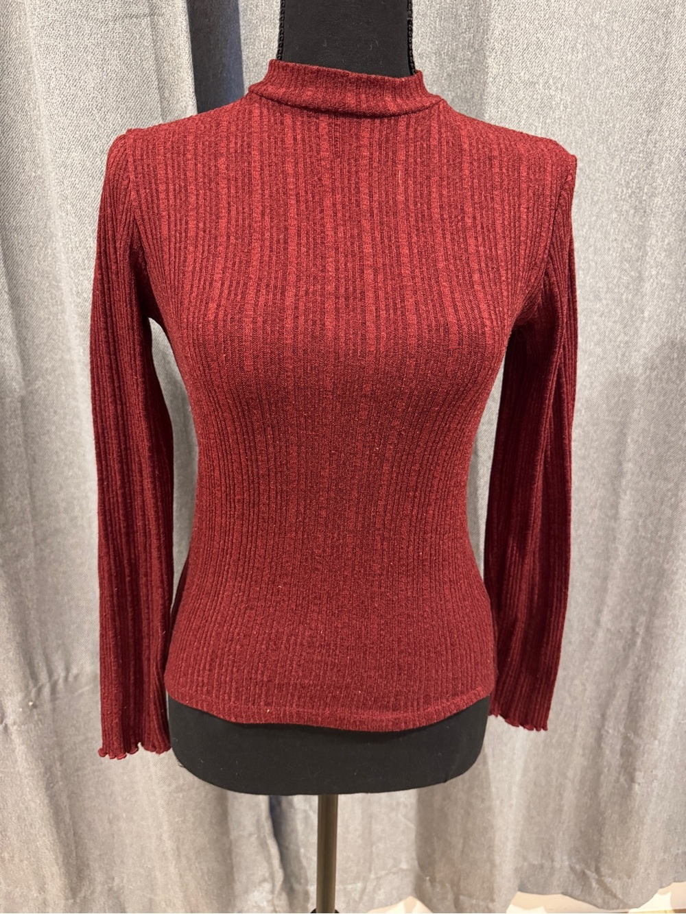 Hollister Ribbed Mock Neck Long Sleeve Top - Rust